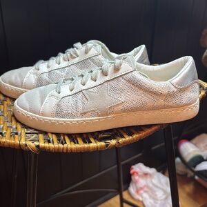 Vintage Havana Sneaker Carla Silver Snake Grey Sz 7